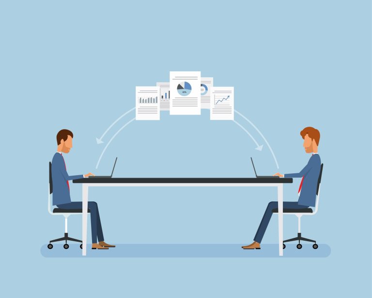 SMS vs email: qual è il canale migliore per il tuo business?